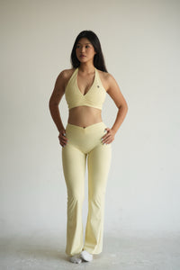 Evolve Line Flare Pants – Yellow Butter