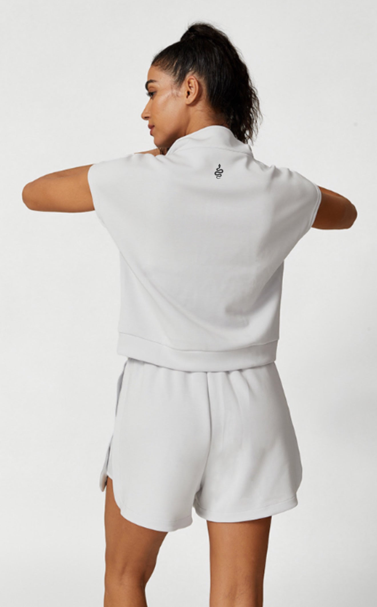 Serpente Zip Polo Crop Top – Mist White