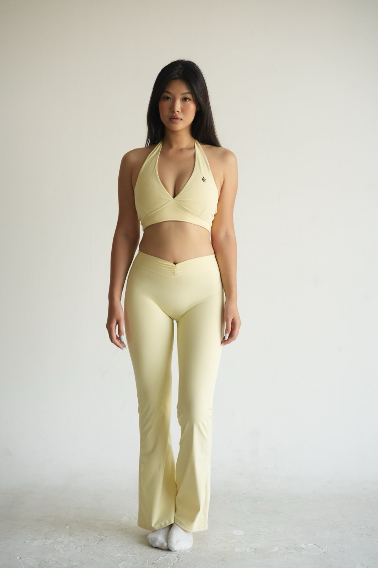 Evolve Line Flare Pants – Yellow Butter