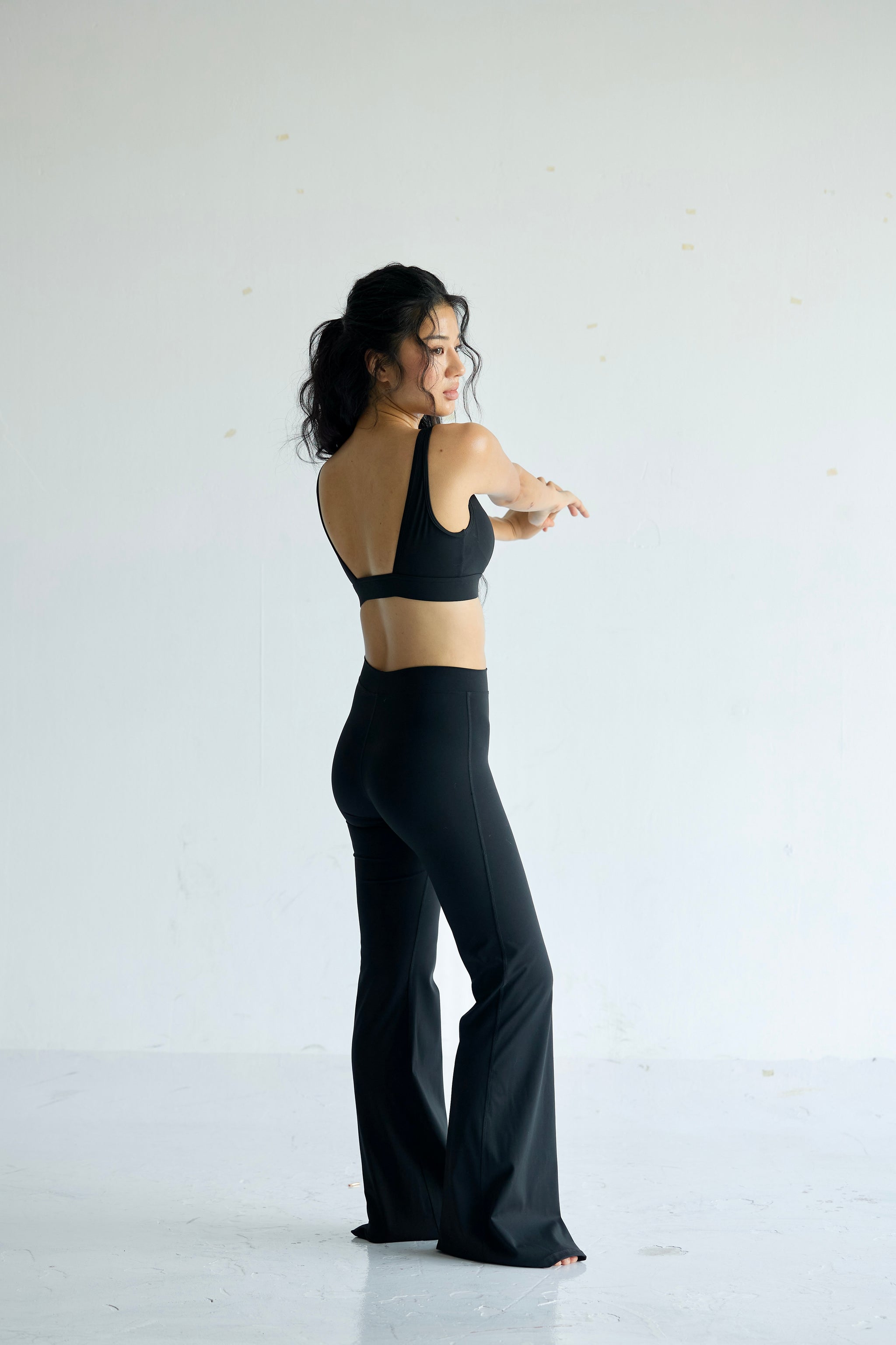 Aura Flare Leggings - Black